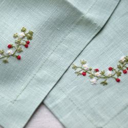 Hand embroidered linen napkins, floral cloth napkins, mint cloth napkins, small napkins embroidered 12"
