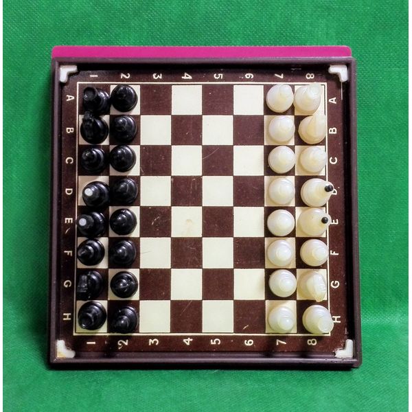 mini-magnetic-pocket-chess.jpg
