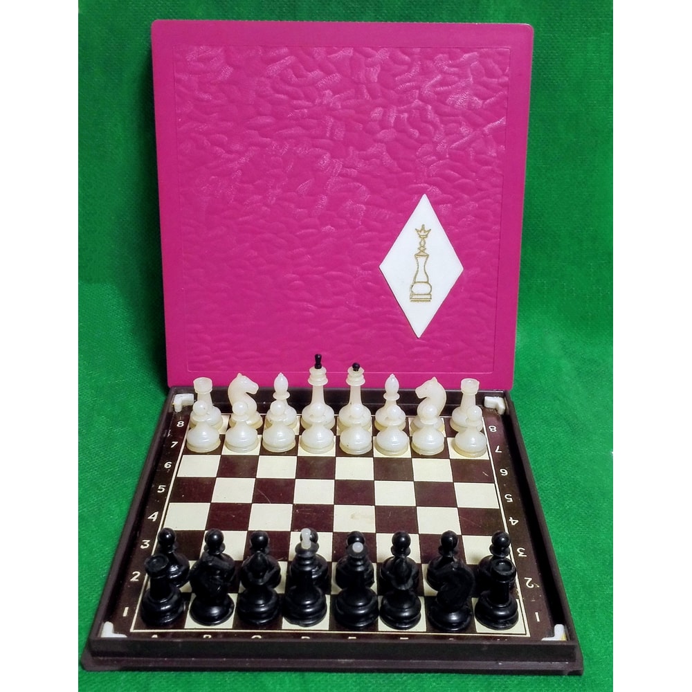soviet-pocket-chess.jpg