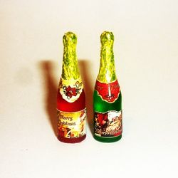 Dollhouse miniature 1:12 Merry Christmas champagne bottle Festive!!