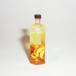 Dollhouse miniature 1:12 Bottle of apple juice