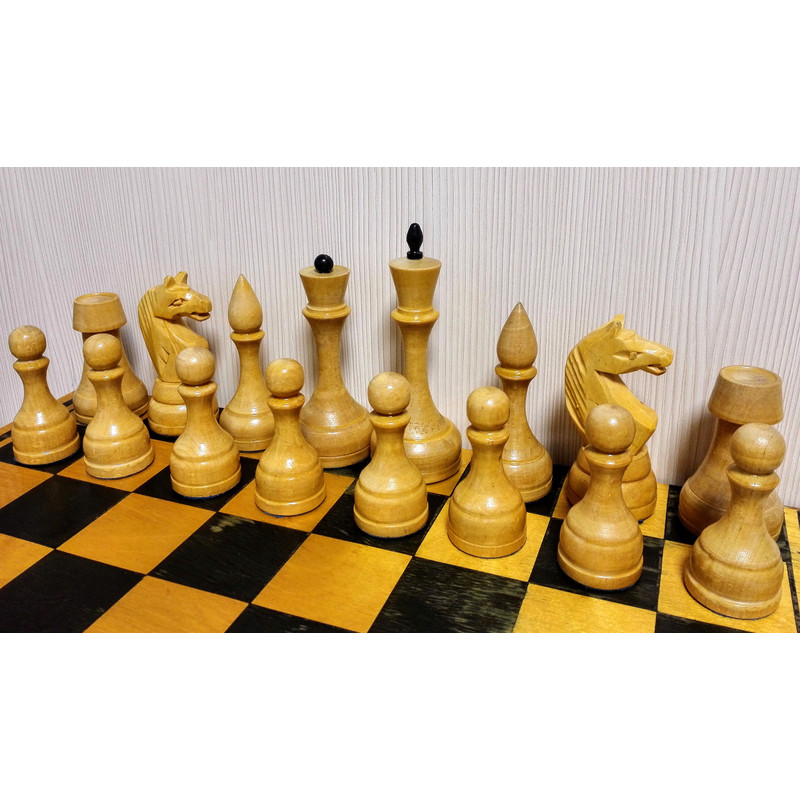 large-russian-chess.jpg