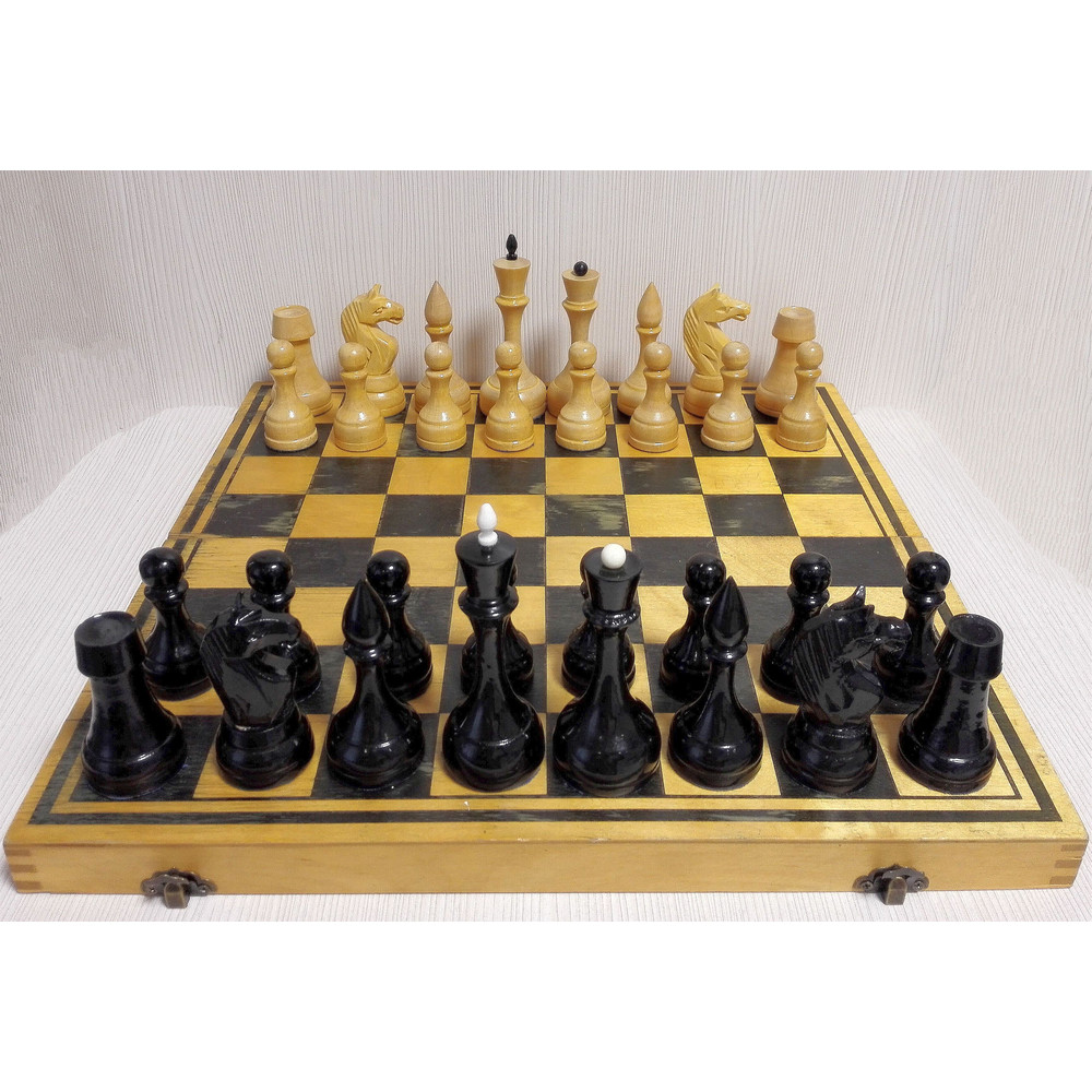 wooden-chess-ussr.jpg