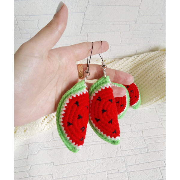 3d_crochet_ornament_pattern_watermelon.jpeg