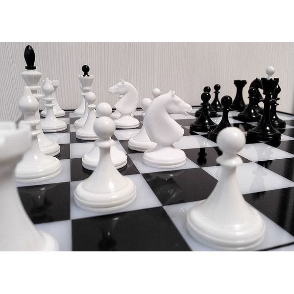 wooden-chess-ussr.JPG