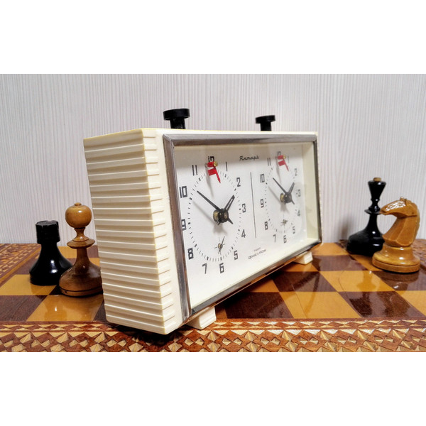 chess-mechanical-watches.jpg