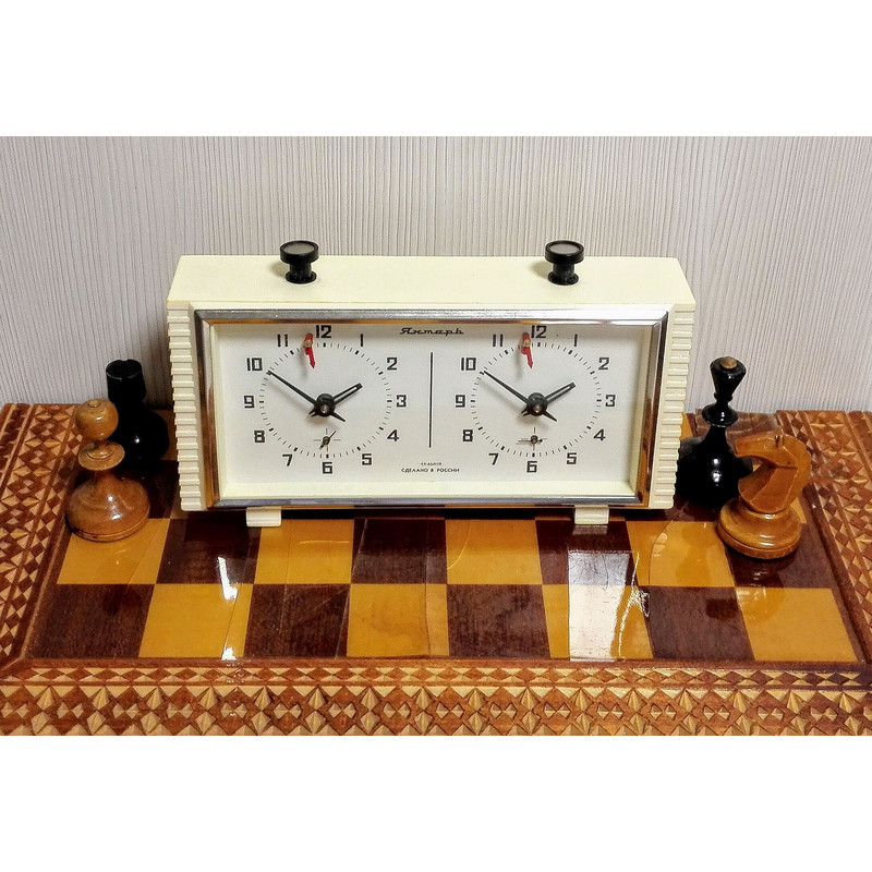 soviet-wooden-chess.jpg