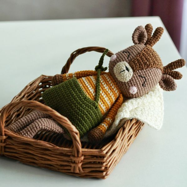 Crochet deer pattern.jpg