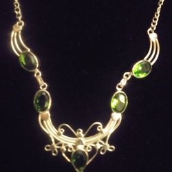 stunning 925 sterling silver peridot necklace
