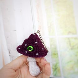 Personalized keychain crocheted with spooky amanita Figurine mushroom with eye Personalized gifts Scary teddy nightmare