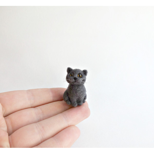 tiny-needle-felted-british-cat