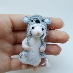Needle felted mouse in a koala hat