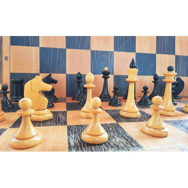 1980s_ob_chess6.jpg