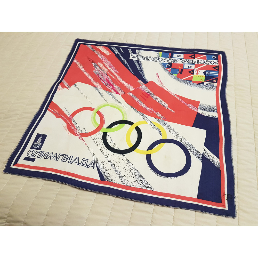 4 XXII Moscow 1980 Olympics Games USSR Souvenir SILK SHAWL HEADSCARF with the inscription OLYMPIAD MOSKVA 80.jpg