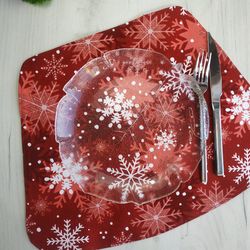 Red wedge placemats set of 6, 4 or 2, Christmas place mats, christmas decorations for round table, snowflake placemats