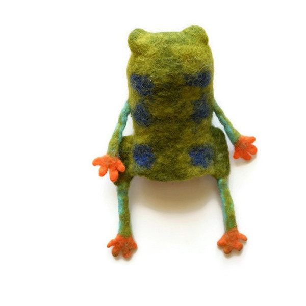 Frog toy puppet 6.JPG