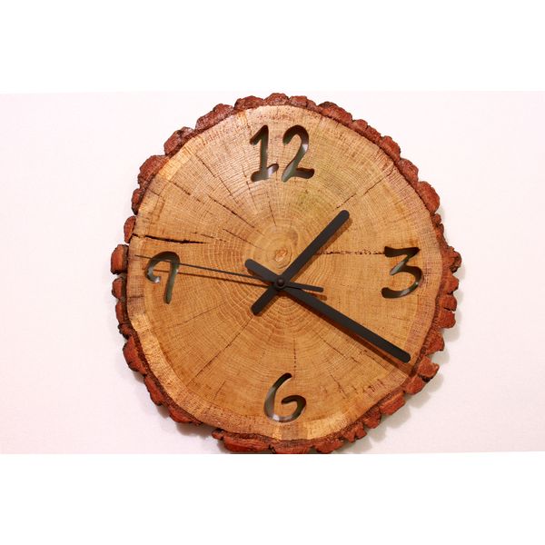 wooden clock oak.jpg