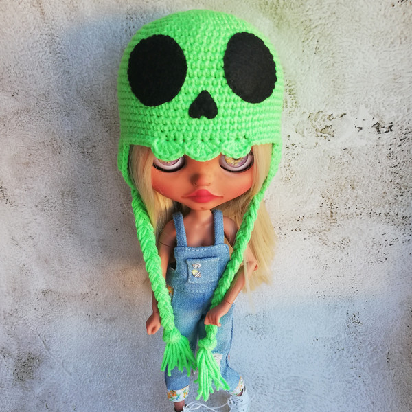 blythe-hat-crochet-neon-green- skeleton-3.jpg