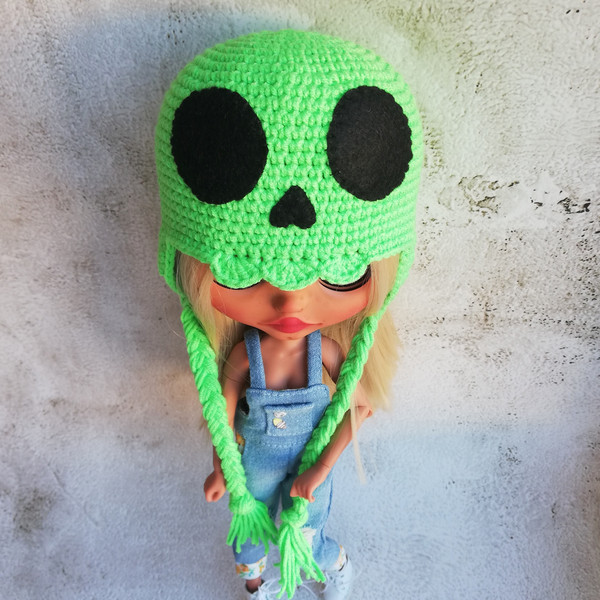 blythe-hat-crochet-neon-green- skeleton-4.jpg