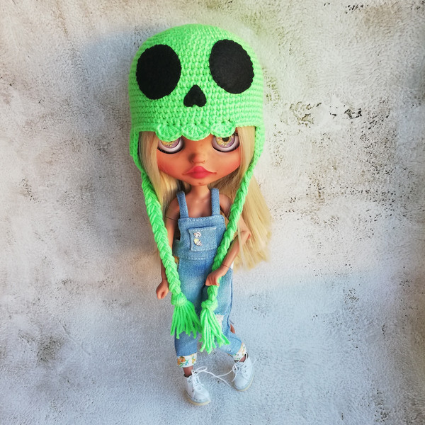 blythe-hat-crochet-neon-green- skeleton-6.jpg