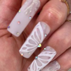 Fake nails Shine Butterfly Matt sets  by Kira B | Custom nails | Press on nails | Glue on nails