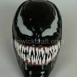 Venom Mask Helmet / Marvel Comics