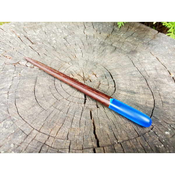 Resin hair fork Wooden hair pin Dark blue hair stick.jpg