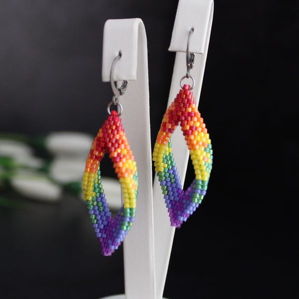 seed-bead-earrings.JPG
