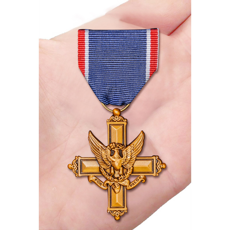 krest-za-vydayuschiesya-zaslugi-ssha-15.1600x1600.jpg