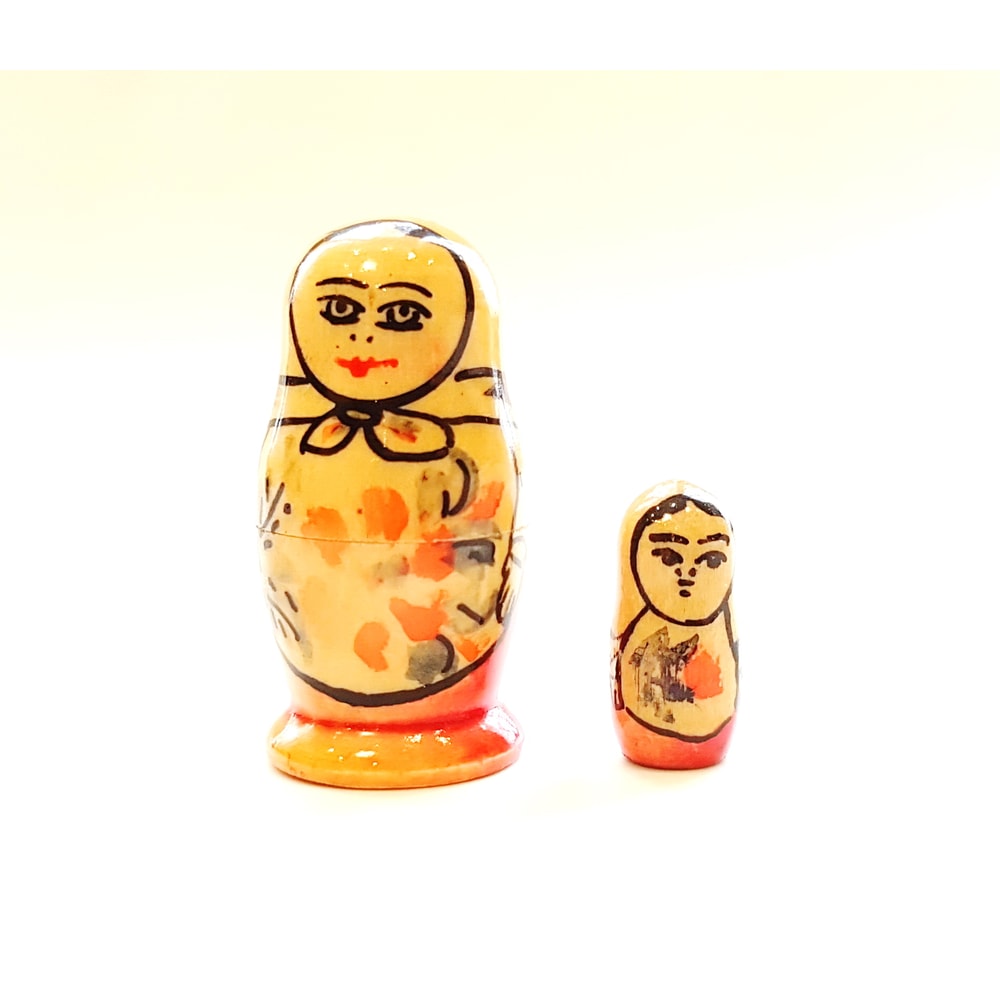 1 Vintage USSR Wooden Nesting Small Doll MATRESHKA set 2 pcs 1980s.jpg