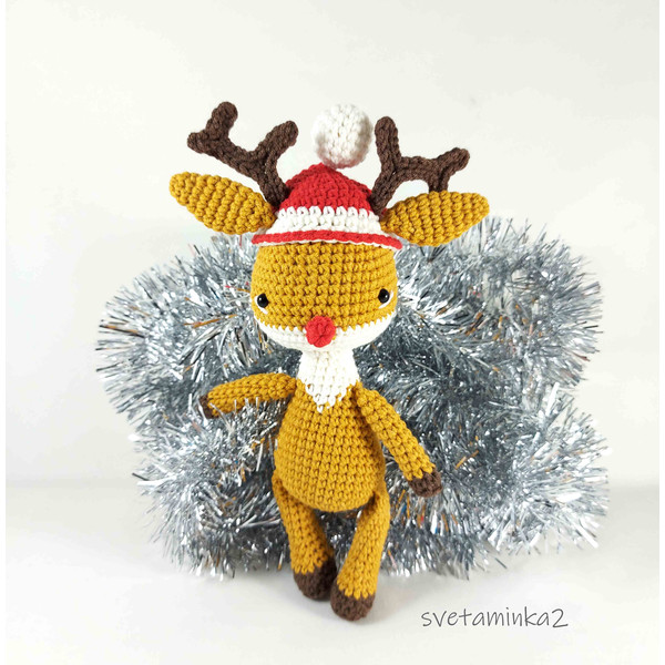 crochet-reindeer-pattern-1.jpg