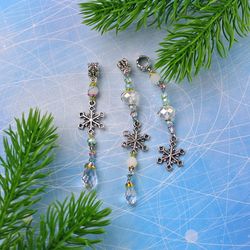 set of 5 dreadlock beads with snowflake design. loc bead dreadlock bead boho dread bead dreadlocks loc snowman