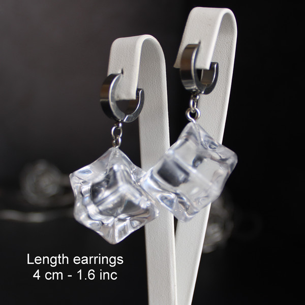 Geometric-shape-earrings.JPG