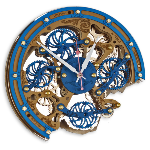 automaton-bite-Touareg-moving-gear-unique-handcrafted-wooden-wall-clock-by-woodandroot-steampunk-blue-sand-1.jpg