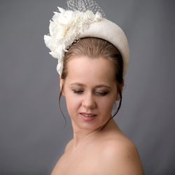Inspired by wonderful Kate Middleton occasion headband hat with birdcage veil. Bridal headband. Wedding fascinator.