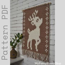 Loop yarn Deer wall hanging pattern PDF