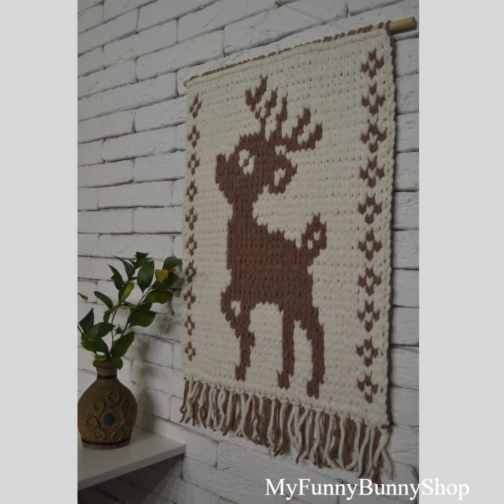 loop-yarn-deer-wall-hanging-decor-2