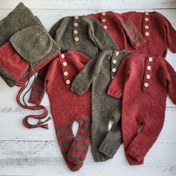 Red/Green newborn photo props. Elf outfit
