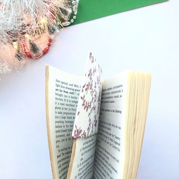 Bookmark-robin-Christmas-gift-3.jpg