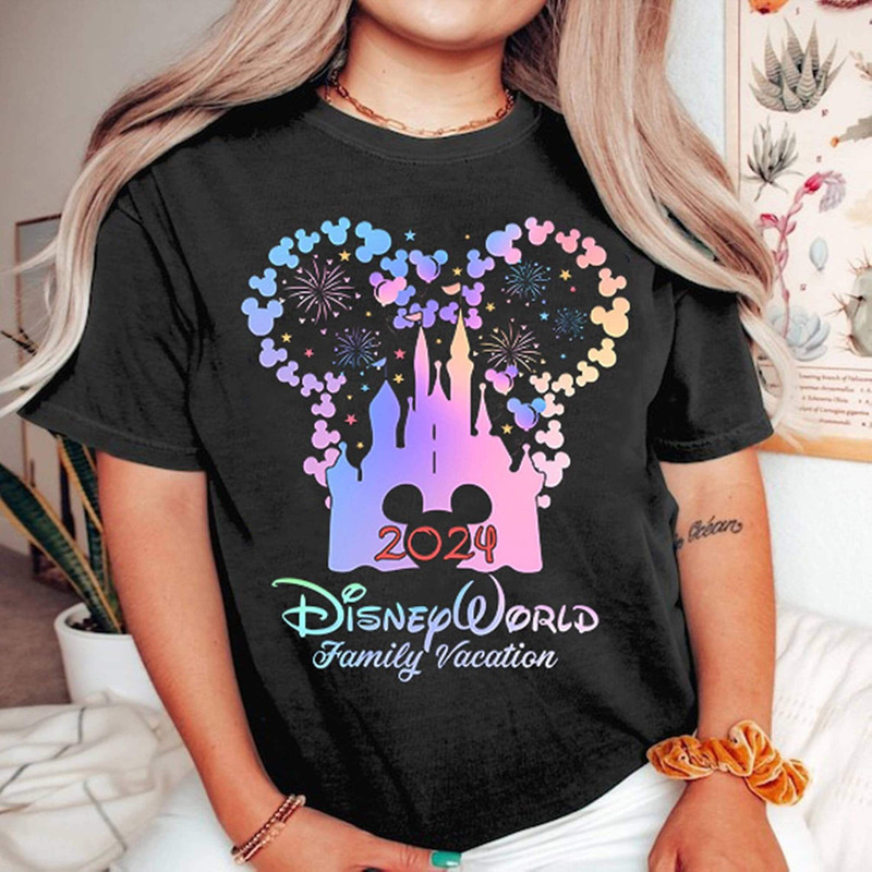 Disneyland Family Vacation 2024 T-shirt, Family 2024 Trip Shirt, Custom Family Shirt, Family Trip Shirt, Disneyworld Family Vacation Shirts.jpg
