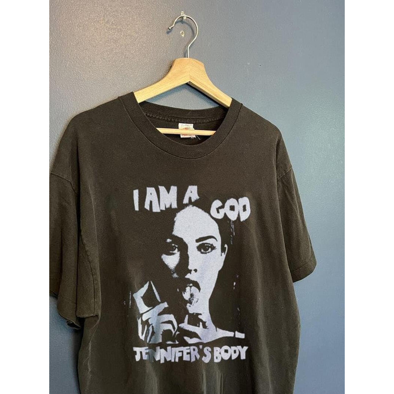 I'm a God - Jennider body Shirt, She's Going to Eat Your Soul Shirt - Scary Movie Print Tee - Megan Fox Top - Horror Movie.jpg