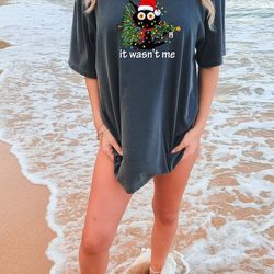 black cat and christmas tree comfort colors shirt, it wasnt me tee, black cat shirt, christmas shirt, cat lover shirt, f