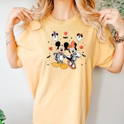 comfort colors mickey minnie fall sweatshirt, fall disney shirt, mickey autumn tee, disney halloween party tee, disney f