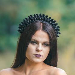 Gothic woman headpiece Black wedding crown Bridal bride crown Spike tiara Dark queen Fantasy Halloween headdress