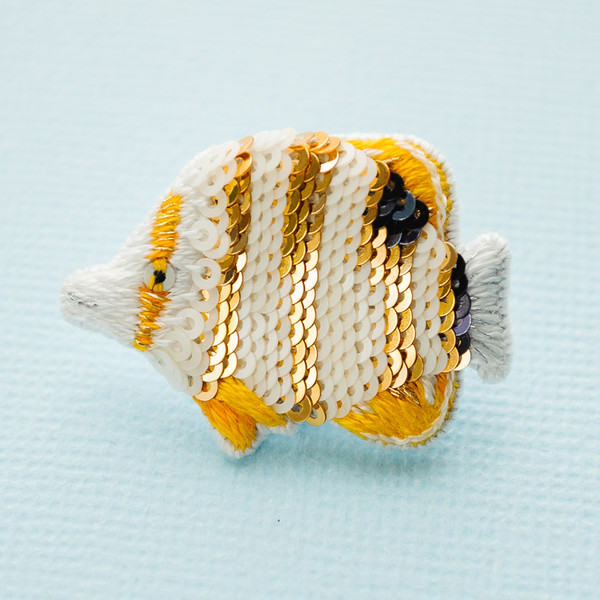 Embroidered-fish-brooch