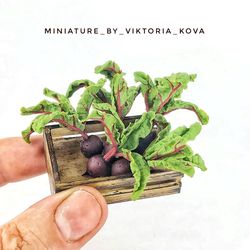 Dollhouse miniature 1:12 Beets in a basket!