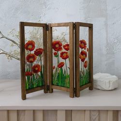 Folding table top screen/divider, wood frame and stained glass imitation. Red poppies