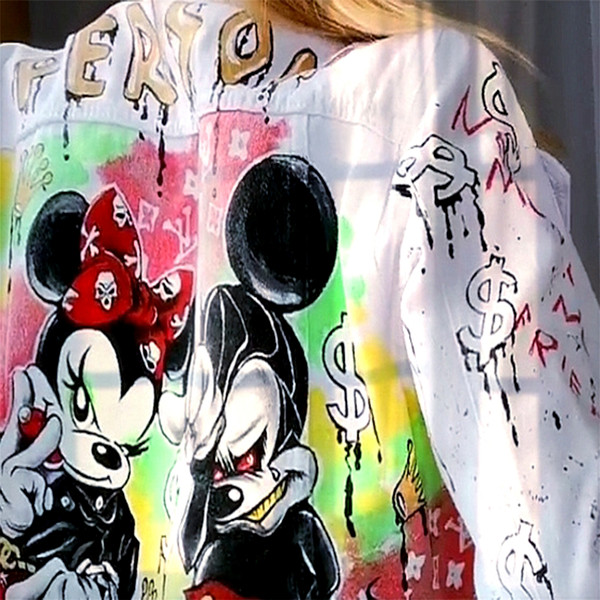 Womens-Denim-White-jacket-hand-painted-jeans-jacket-Disney-character-mickey-mini-mouse-Art-wearable-all-original-7.jpg