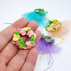 miniature wreaths and tutus for your toys and dolls