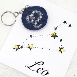 Leo Zodiac Keychain, Personalized gift for astrology lover, zodiac sings